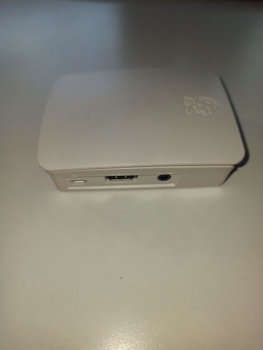 Raspberry Pi 3 + box + ps