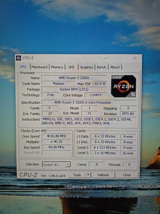 Vând procesor ryzen 5 3500x