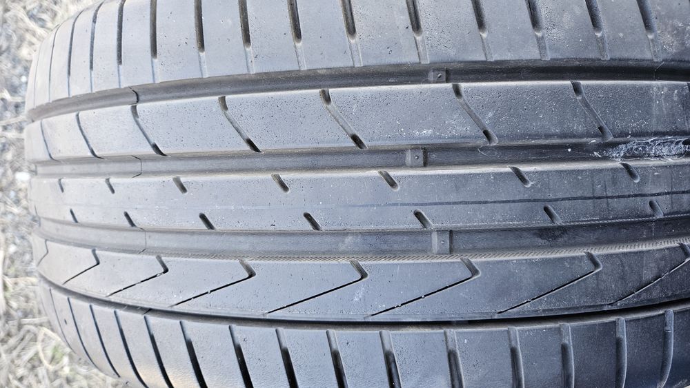 2бр гуми 225 45 17 ханкок hankook