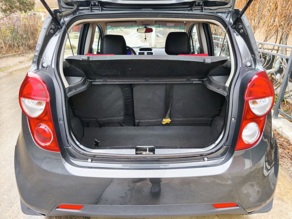 Продаётся Spark 4 позиция автомат