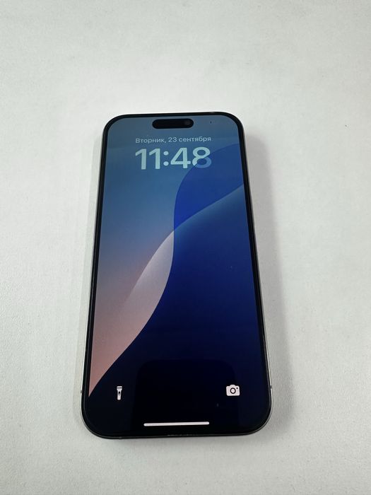 iphone 15pro в хорошем состаяний