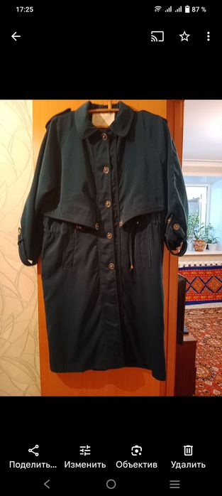 Продам плащ женский р-р 48/50,за 6000тнг,договорная.