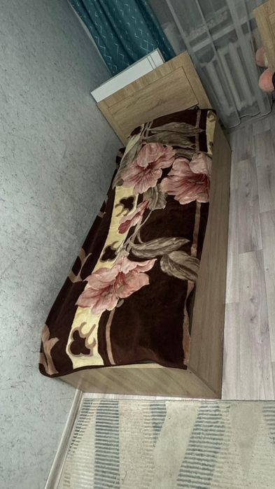 Сё хороший в стекле разбита не силно