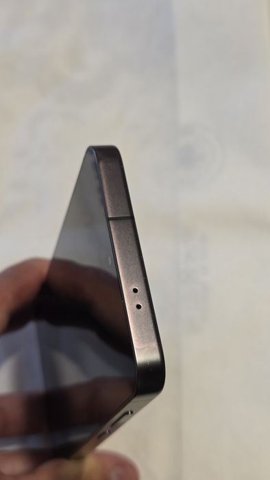 Като нов Samsung S24 256MB