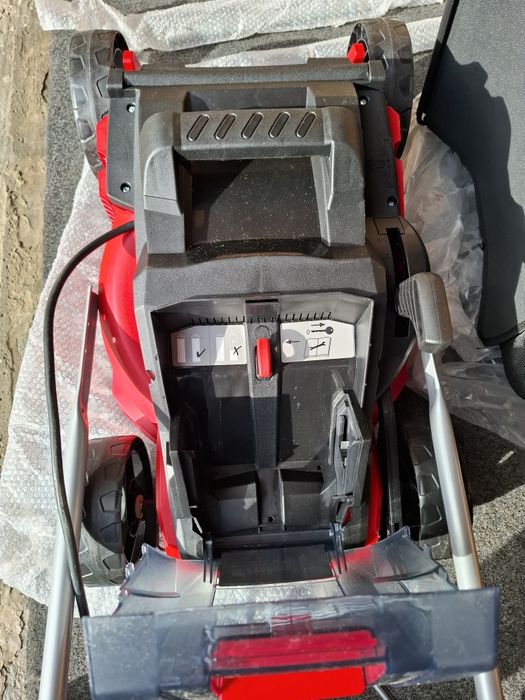 Vand Masina Tuns Gazon/iarba Einhell GE-CM33 Li