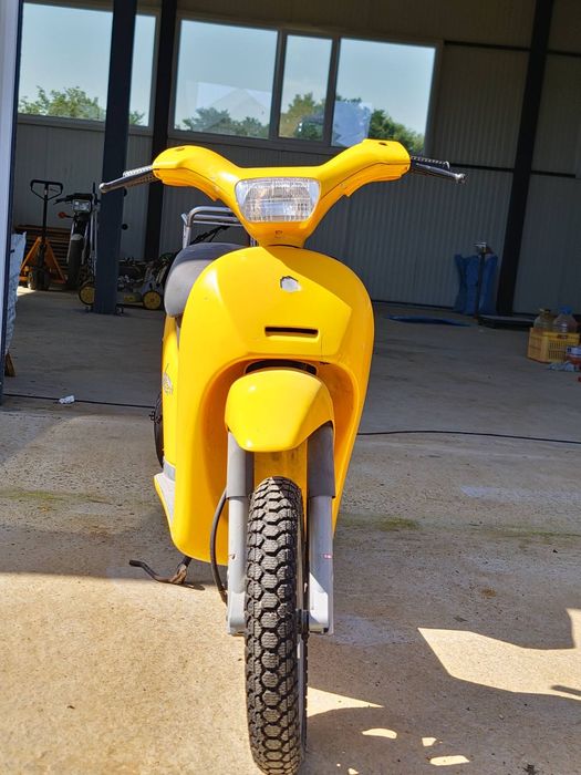 Скутер Piaggio free 50