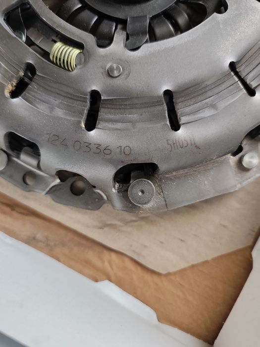 Chit ambreaj BMW + set montaj turbo
