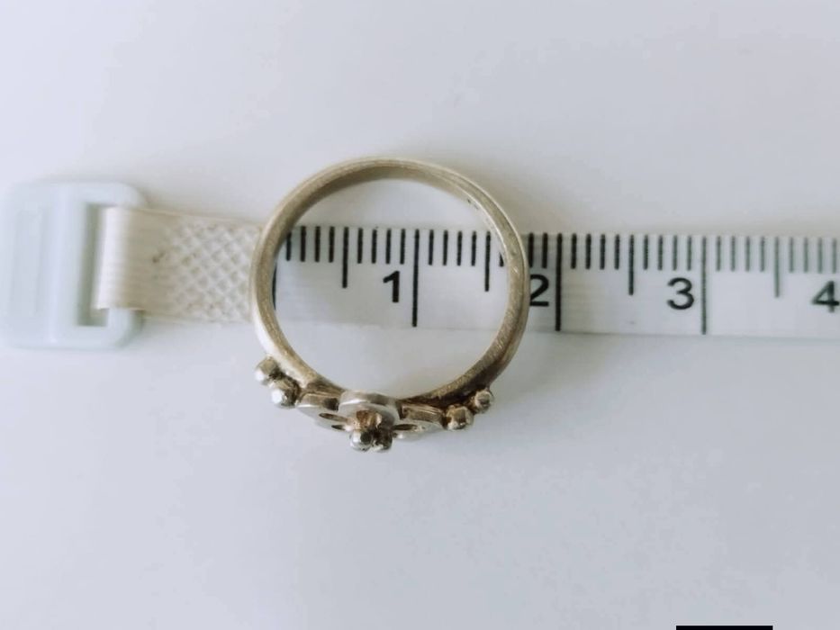 Vechi inel argint 925 placat cu aur.