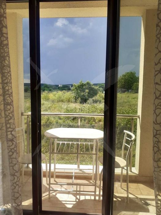 Продава се Двустаен апартамент в с. Шкорпиловци, Област Варна - 68 кв.м за 1111 €/кв.м - Снимка #11