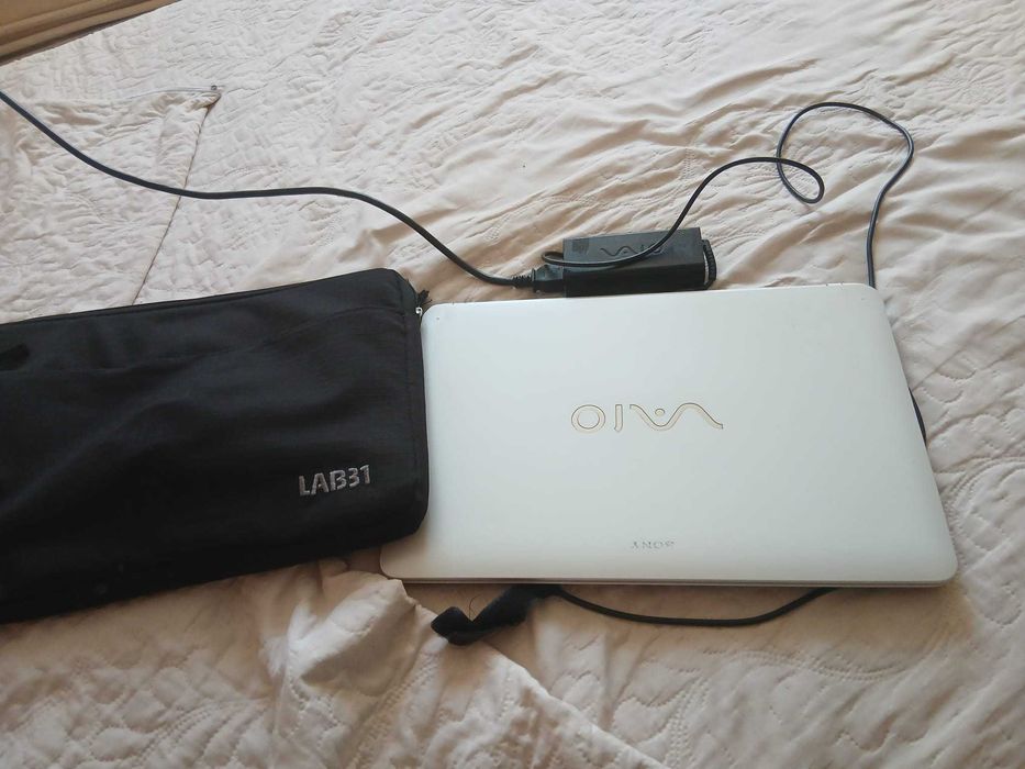 Продавам Лаптоп Sony vaio 15.6 inc