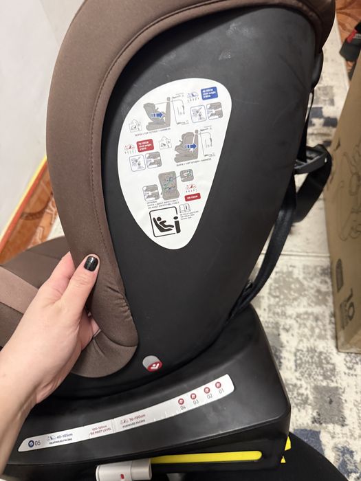 Scaun auto bebelusi maro