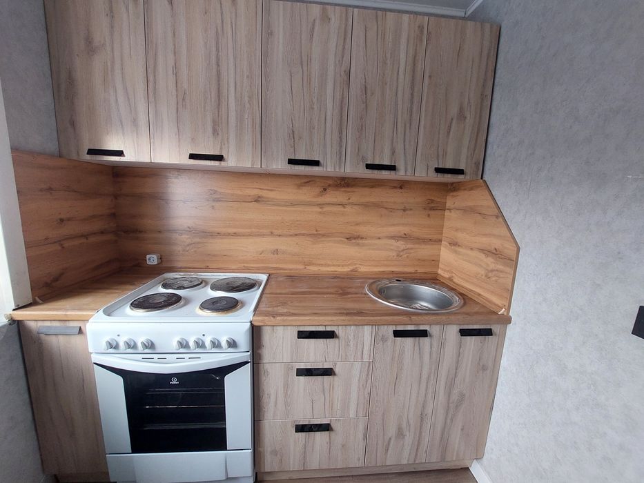 Новый кухонный гарнитур  2.м ,2,5м ,3м