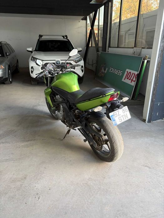 Kawasaki ER-6n cu ABS