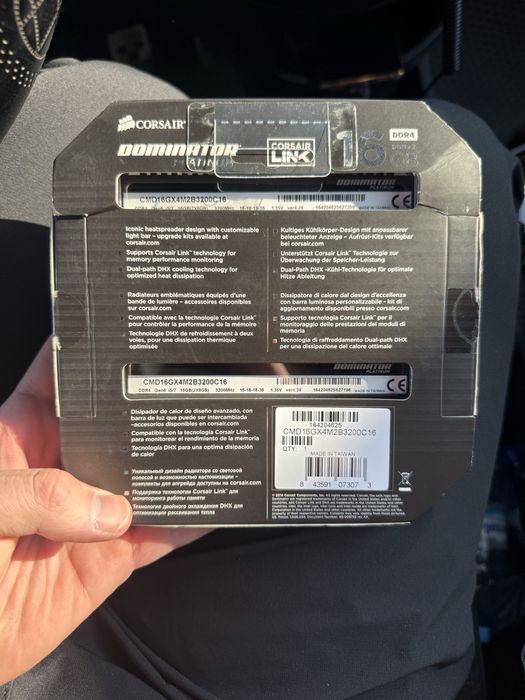 DDR 4 16gb ozu 2*8 Corsair Dominator