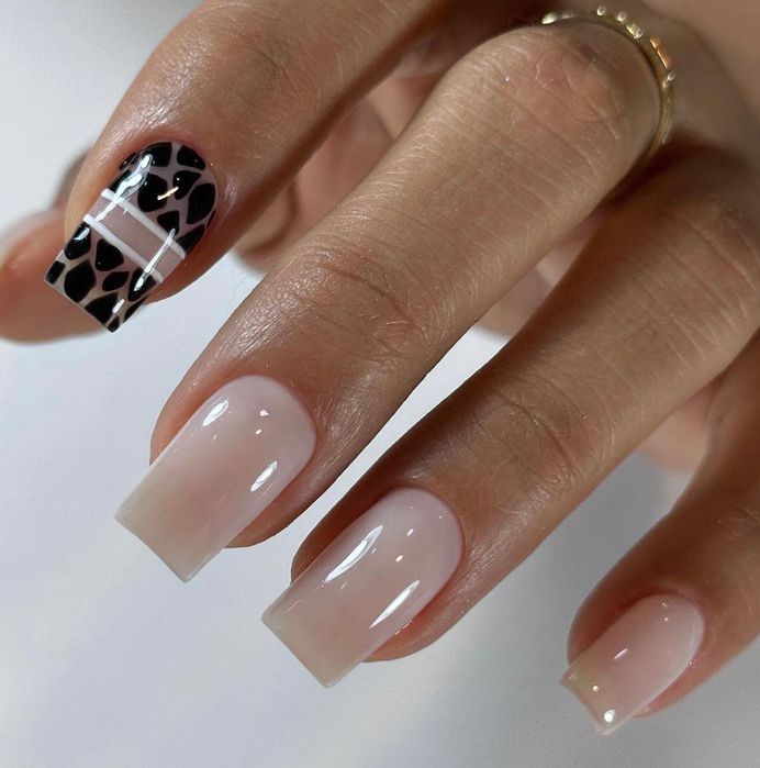 Manichiurǎ și pedichiurǎ vip , piercing