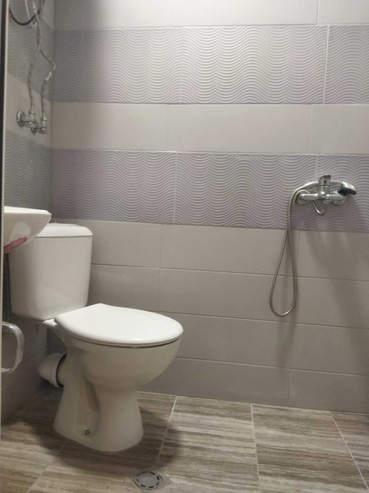 Дава се под наем Тристаен апартамент в Велико Търново, Бузлуджа - 60 кв.м за 290.7 € - Снимка #11