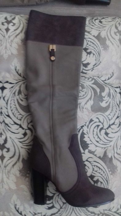 Продам демисезонные сапоги