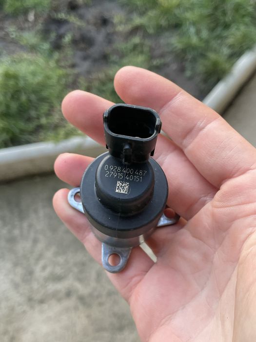 Regulator presiune Bosch Opel Vivaro Renaul Traffic
