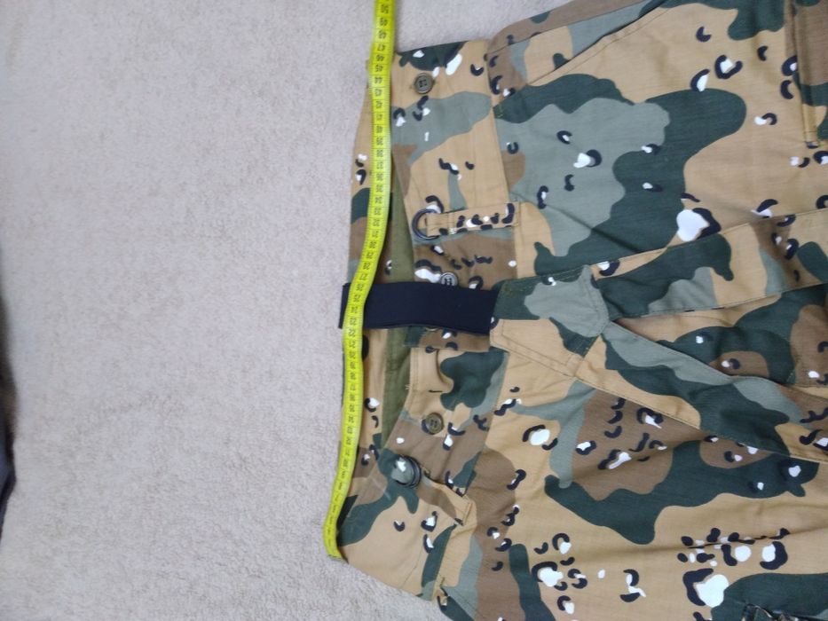 Продам новые тёплые штаны 52 размера