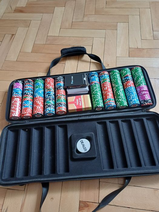 Trusă Poker POKERSTARS Originală 500 Jetoane Ghele (Clay Composite) - Ediție Premium