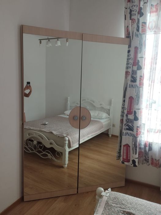 Продам шкаф угловой б/у