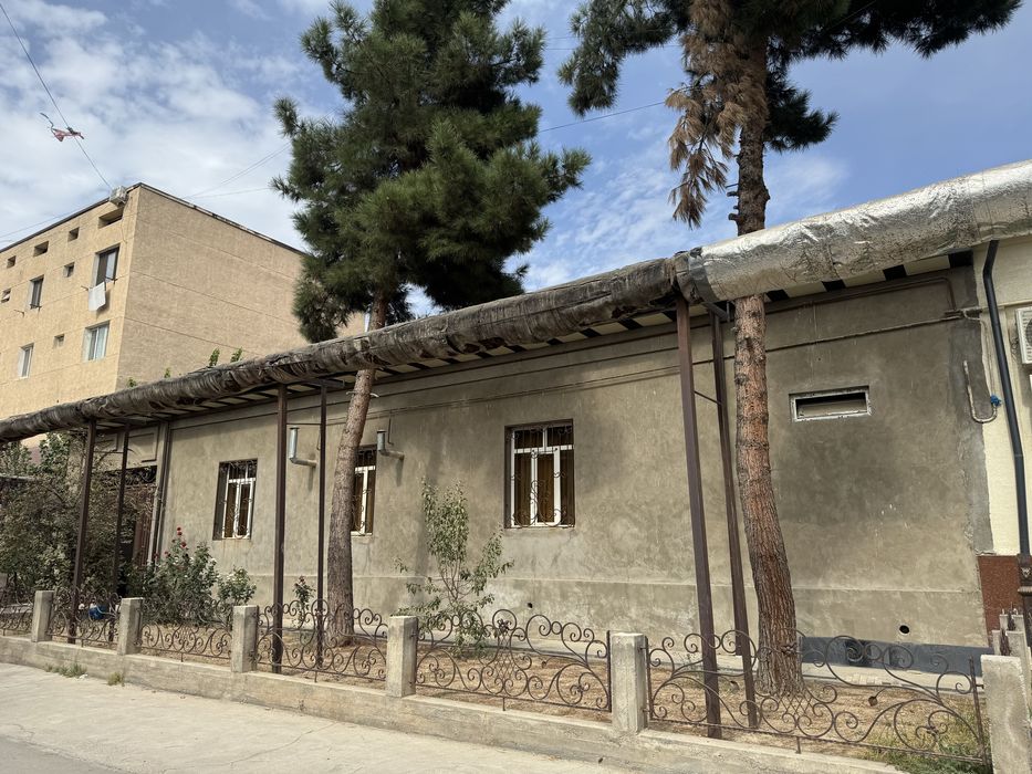 Eshonguzarda uchastka arendaga( яшаш/тикув цех)