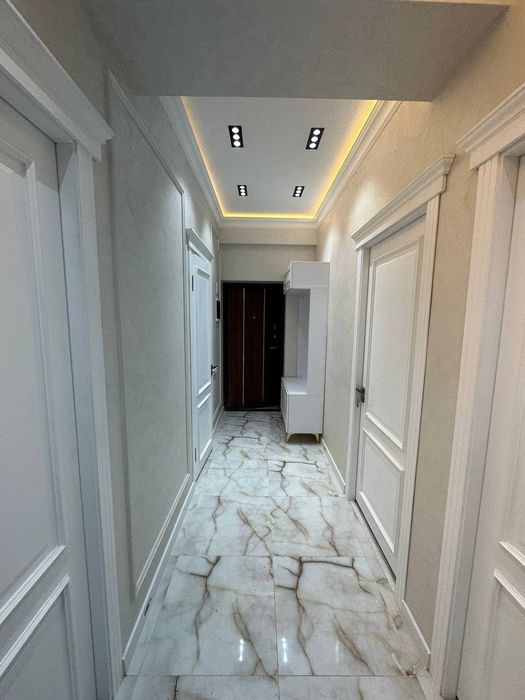 Срочно прадаётся квартира васток поворот