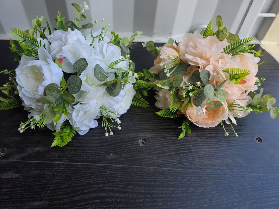 Цветна топка за декорация на сватба