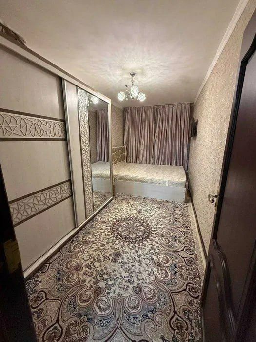 Чиланзар 6 квартал 2/2/4 балкон 2×6