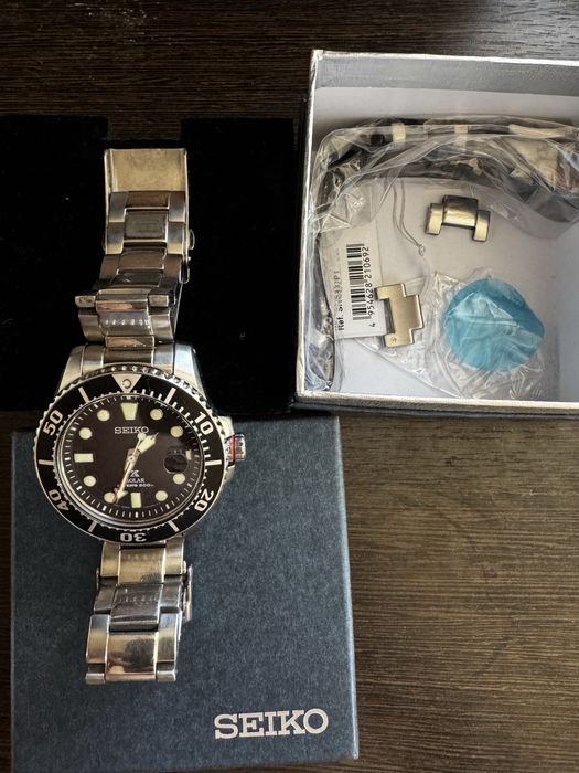 Продам Seiko SNE437
