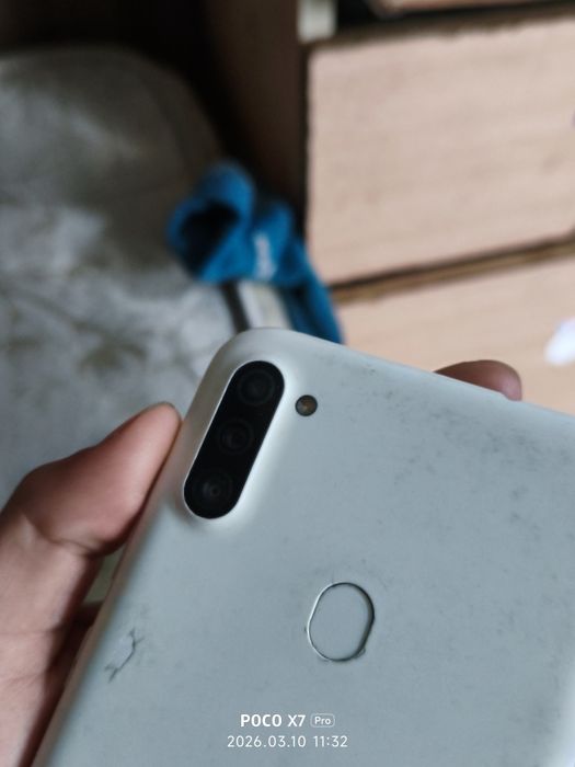 Обменяю Самсунг а11