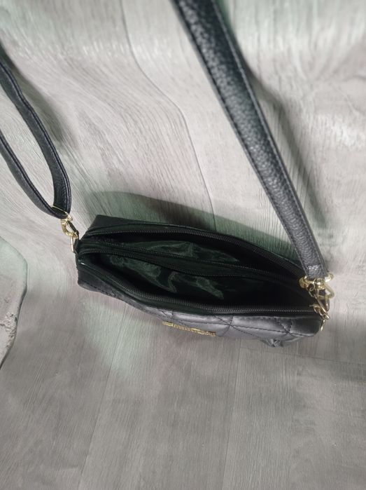 Сумка клатч состояние полу новое