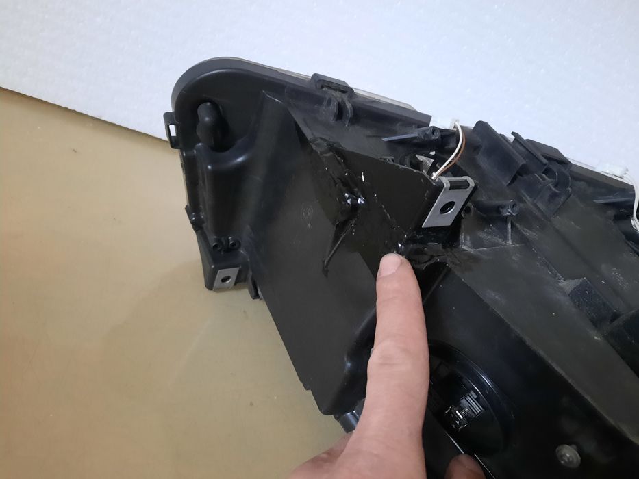 Bmw F10 F11 far xenon adaptiv stanga NFL 2009-2013