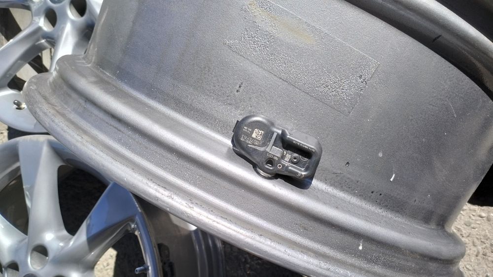 Продам диски Лексус RX 350