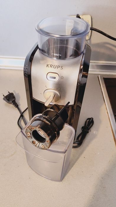 Krups GVX242 кафемелачка