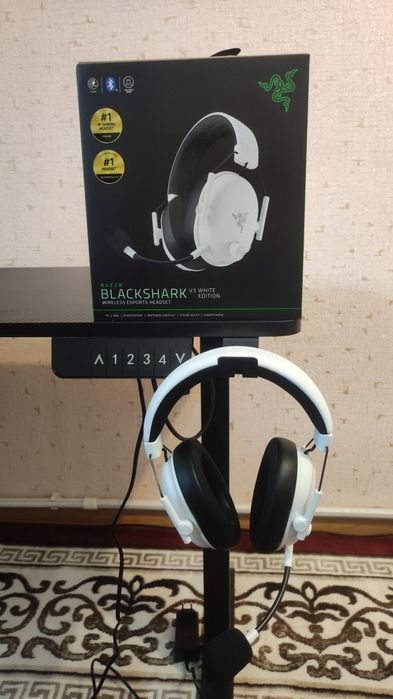 Игровой наушник Razer BlackShark V3