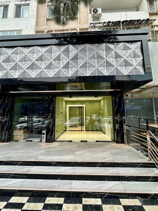 Продаётся квартира в Метро Ойбек Ор Angels Food, Бизнес Центр Барака