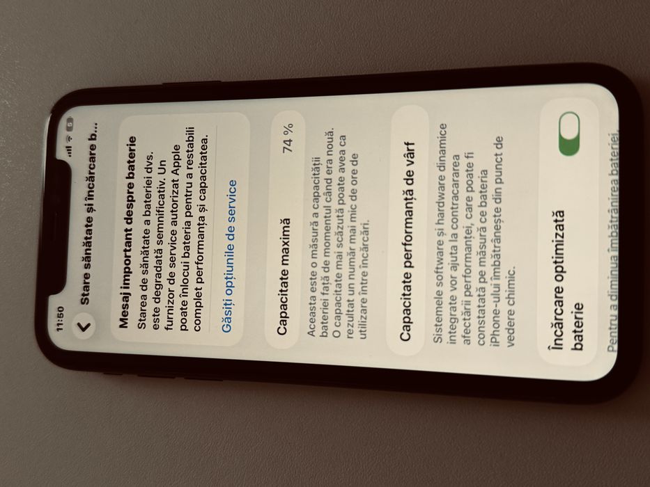 Vand iphone 11 64 gb negru