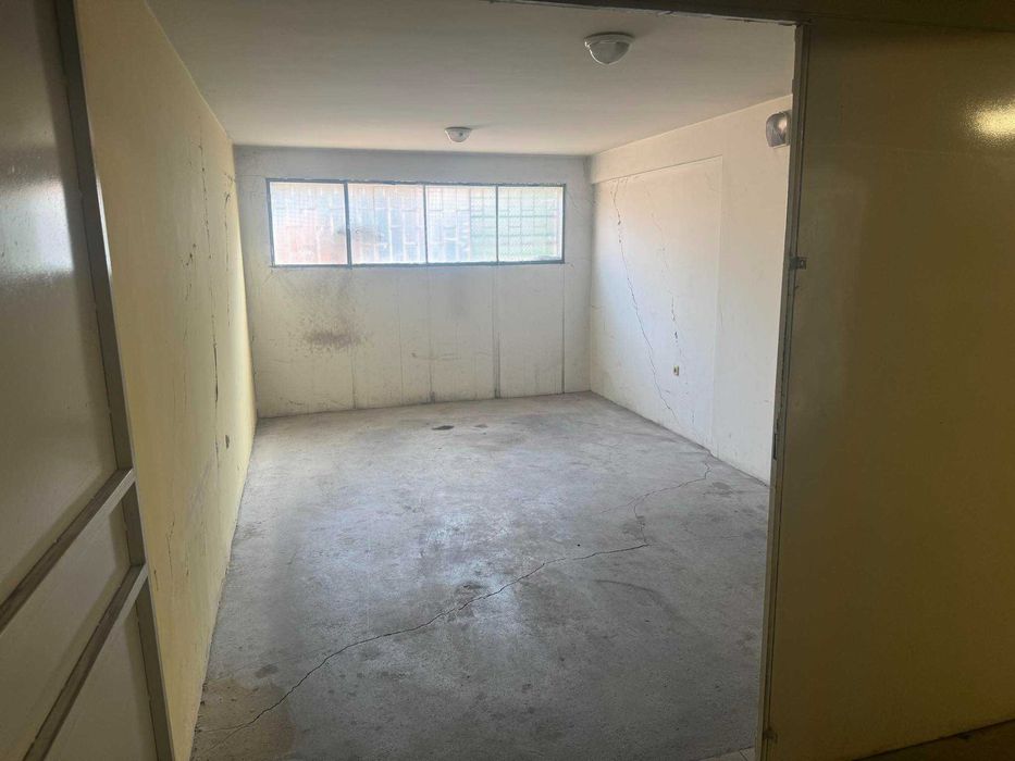 Дава се под наем Гараж / Паркомясто в Варна, Младост 1 - 20 кв.м за 102 € - Снимка #3