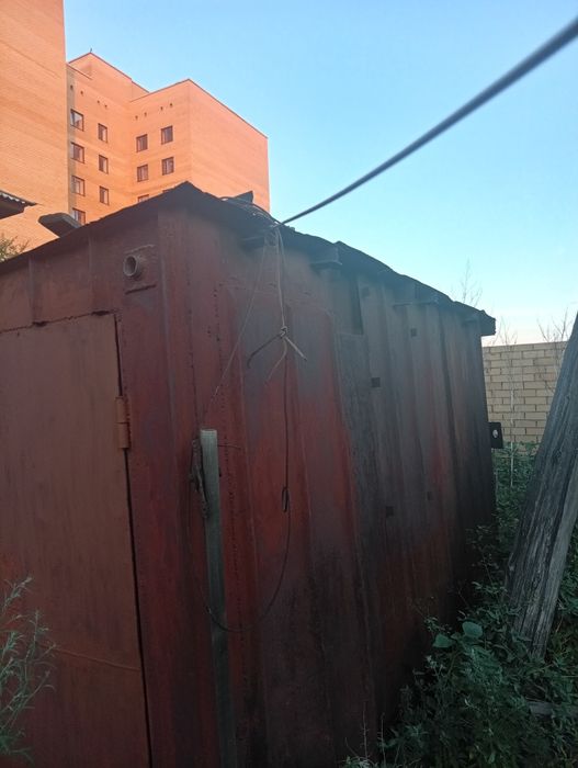 Продам гараж город семей Сатпаева