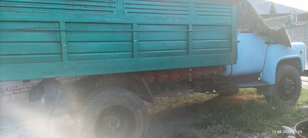 Газ 53 селхоз сотилади..