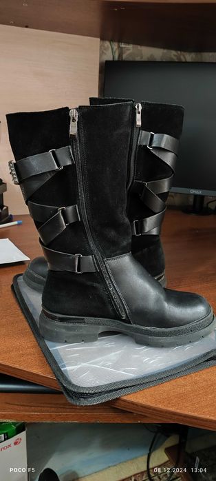 продам детские зимние сапожки для девочки