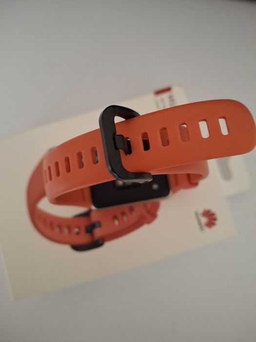 Smart Часовник Huawei Band 6