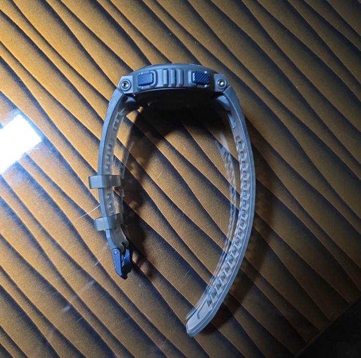 Ceas smart Amazfit active edge
