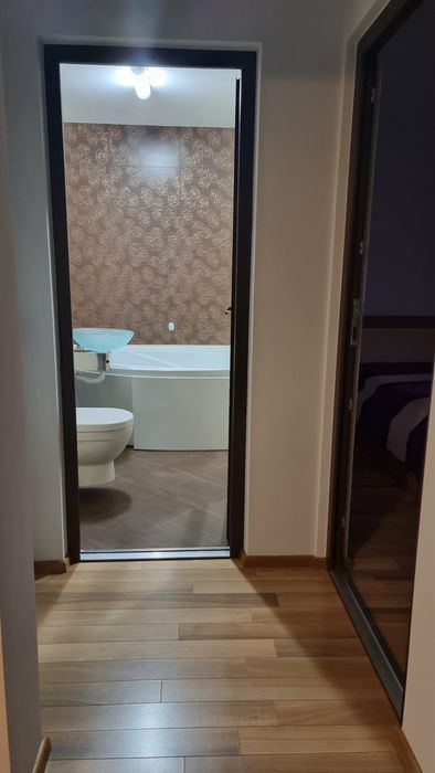 Inchiriez apartament bloc Belvedere