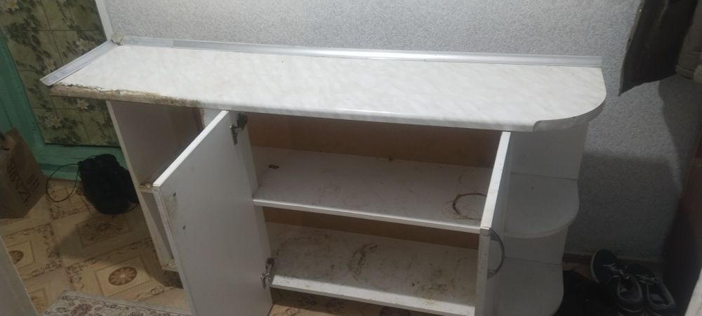 Гарнитур отдам даром