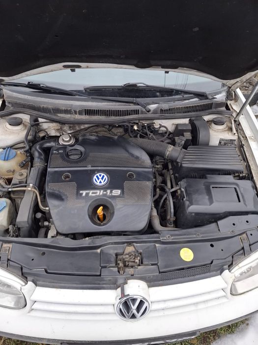 VW GOLF 4° 1.9 TDI Acte la zi, accept verificare in service, negociabi