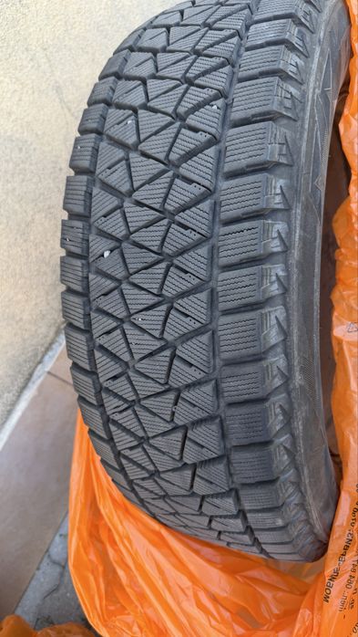 235/65/17 Bridgestone