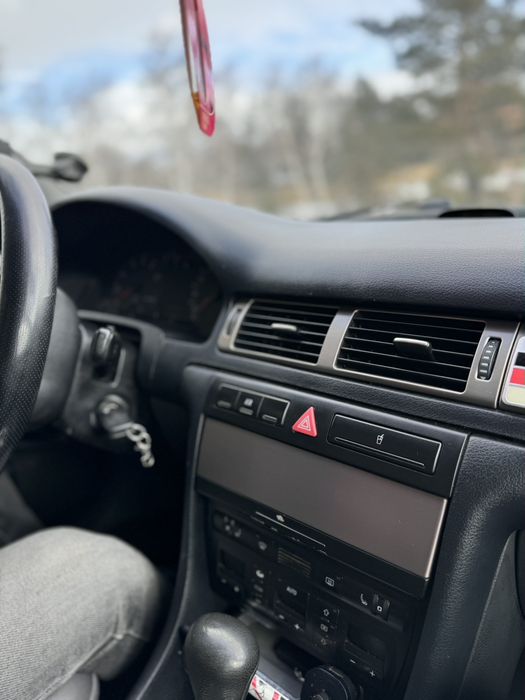 Продам Ауди а6с5 2.4, автомат, 2001