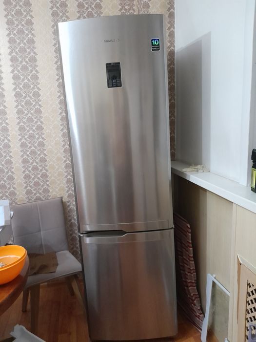 Холодильник самсунг